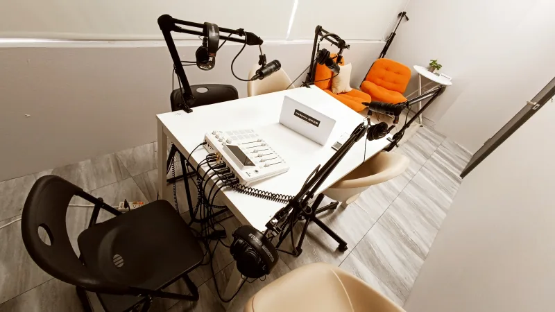 許昌4人Podcast錄音室